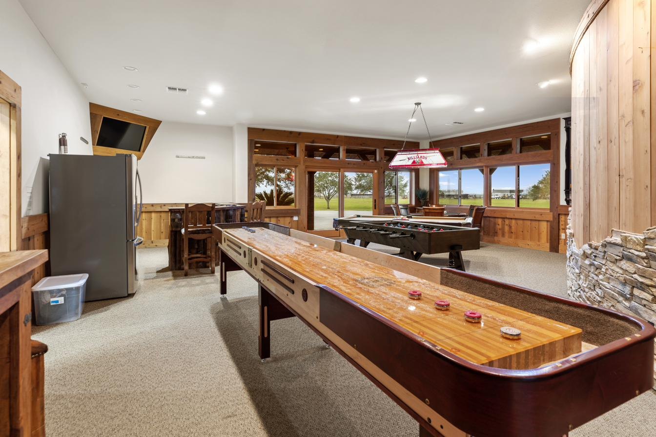 Lodge game room